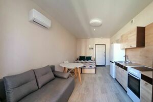 Комфортные апартаменты «Holiday House»