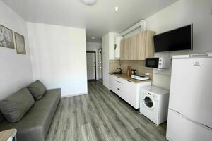 Студия на троих в ЖК «Holiday House»