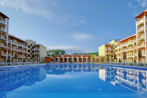 Студия Holiday House