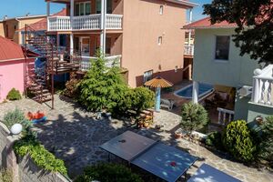 Апартаменты «Шангри-Ла»