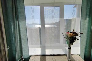 на Нахимова 14 с видом на море