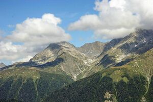 «Bridge Mountain Villas»