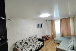 на Бондаренко 15 с видом на море