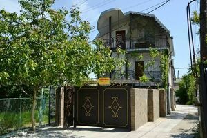 «на Школьной»