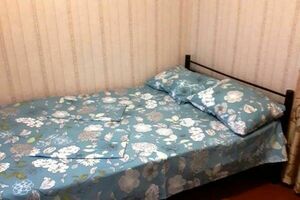 на Горького 22