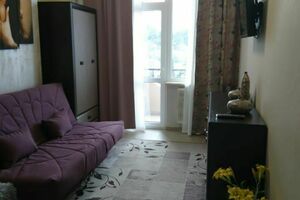 на Багликова, 21