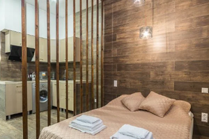 «Защитников Кавказа, 77/2»