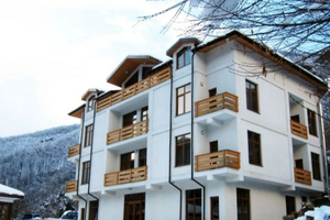 «Студия в тиxом месте»