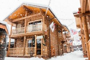 «Снегири Village»