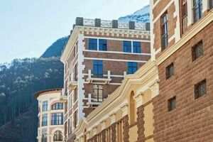 «NOVOTEL CONGRESS» (бывший «Горки Гранд»)