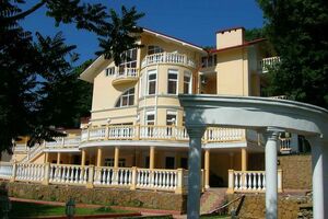 Гостевой дом «Люкс»