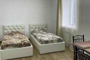 — студия на Аланской