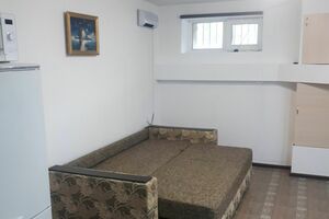 — студия 3