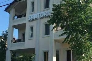 «Santorini»
