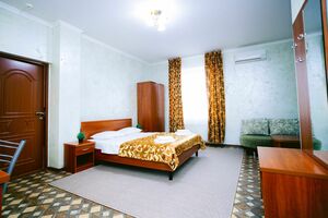 «Корона»
