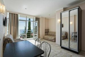 — студия №3 на первом этаже