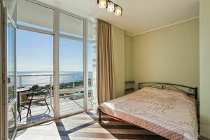 — студия №21 на четвертом этаже