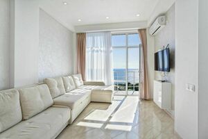 — студия №31 на шестом этаже