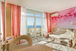 — студия №17 на третьем этаже