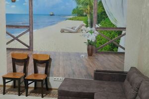 трёхкомнатная на земле с двором и парковкой